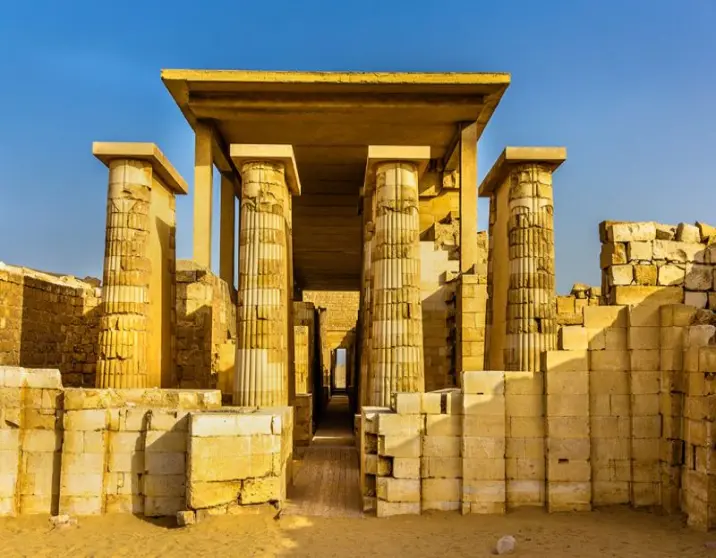 Saqqara & Memphis Tour – Explore Egypt’s Ancient Capital & Step Pyramid!
